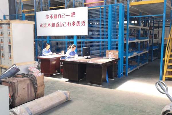 美彩国际喷粉房工厂
